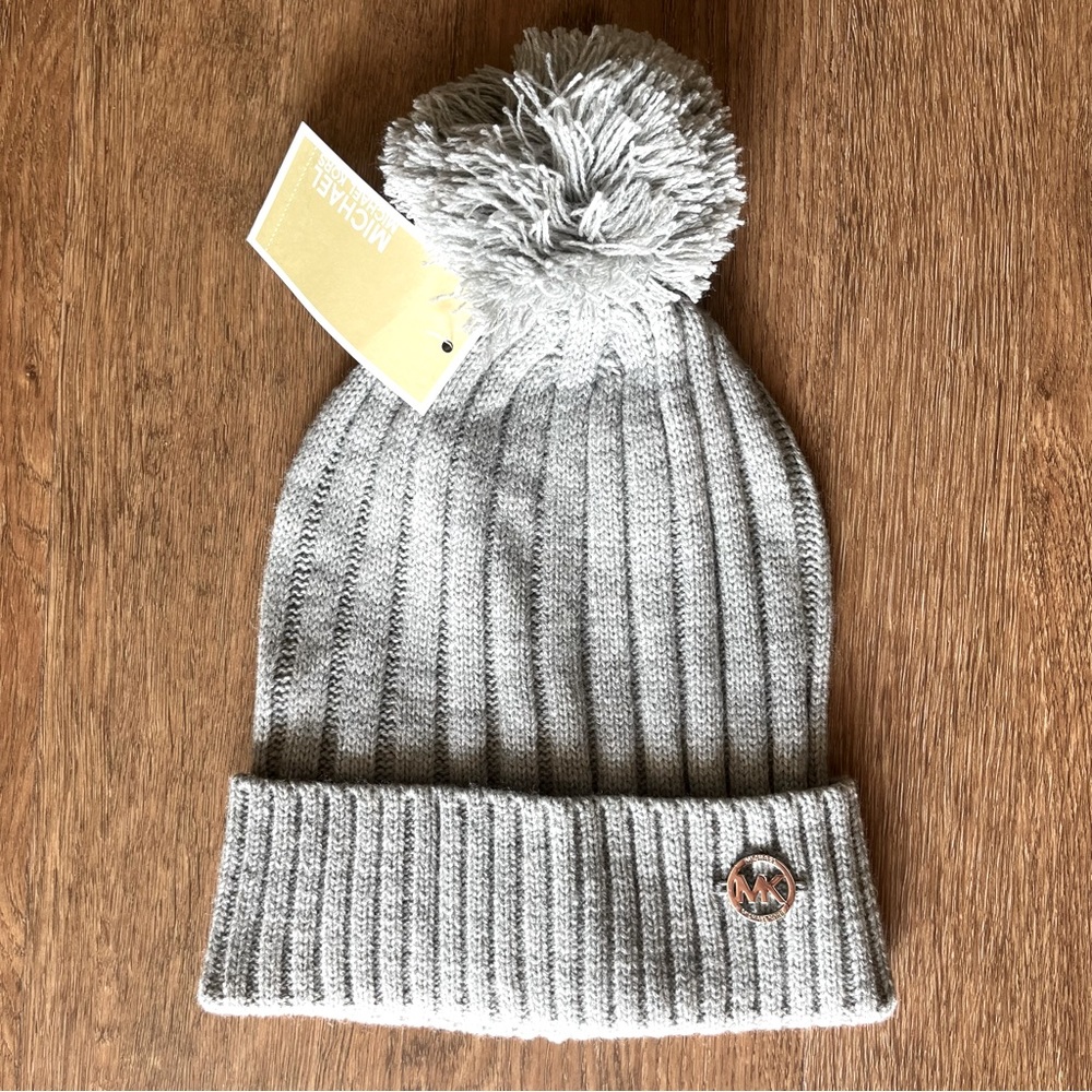 NWT MK Winter Gray Winter Hat w/ Pom-Pom